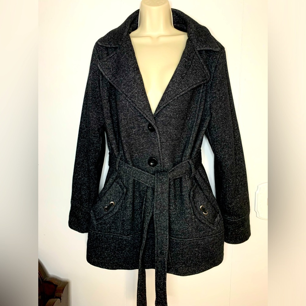 Liz Claiborne XL black and white coat